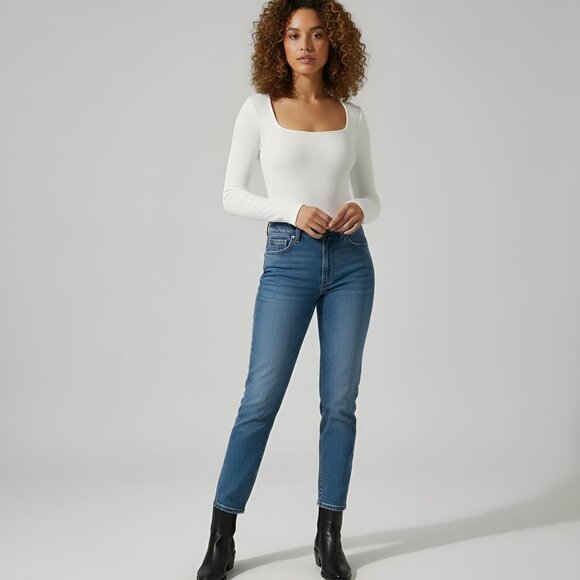 ASTR The Label Bodysuit Ribbed Winter White M NWT - Picture 8 of 9